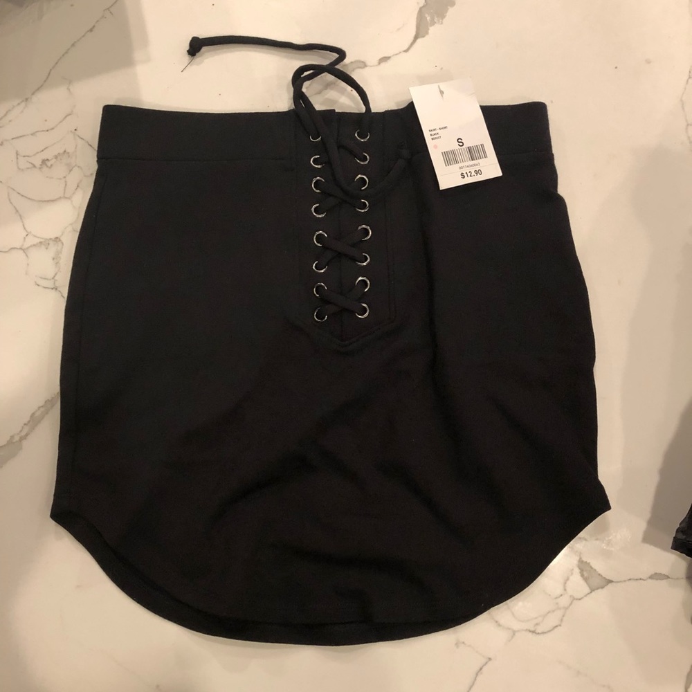 BRAND NEW lace black skirt